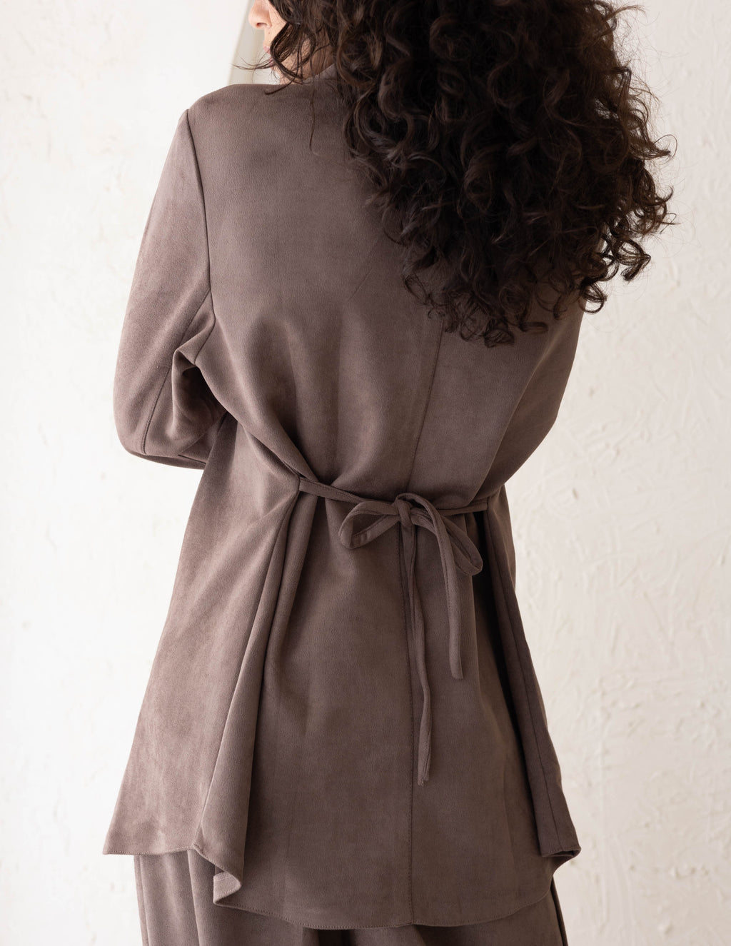 Soft suede suit (Mocha)