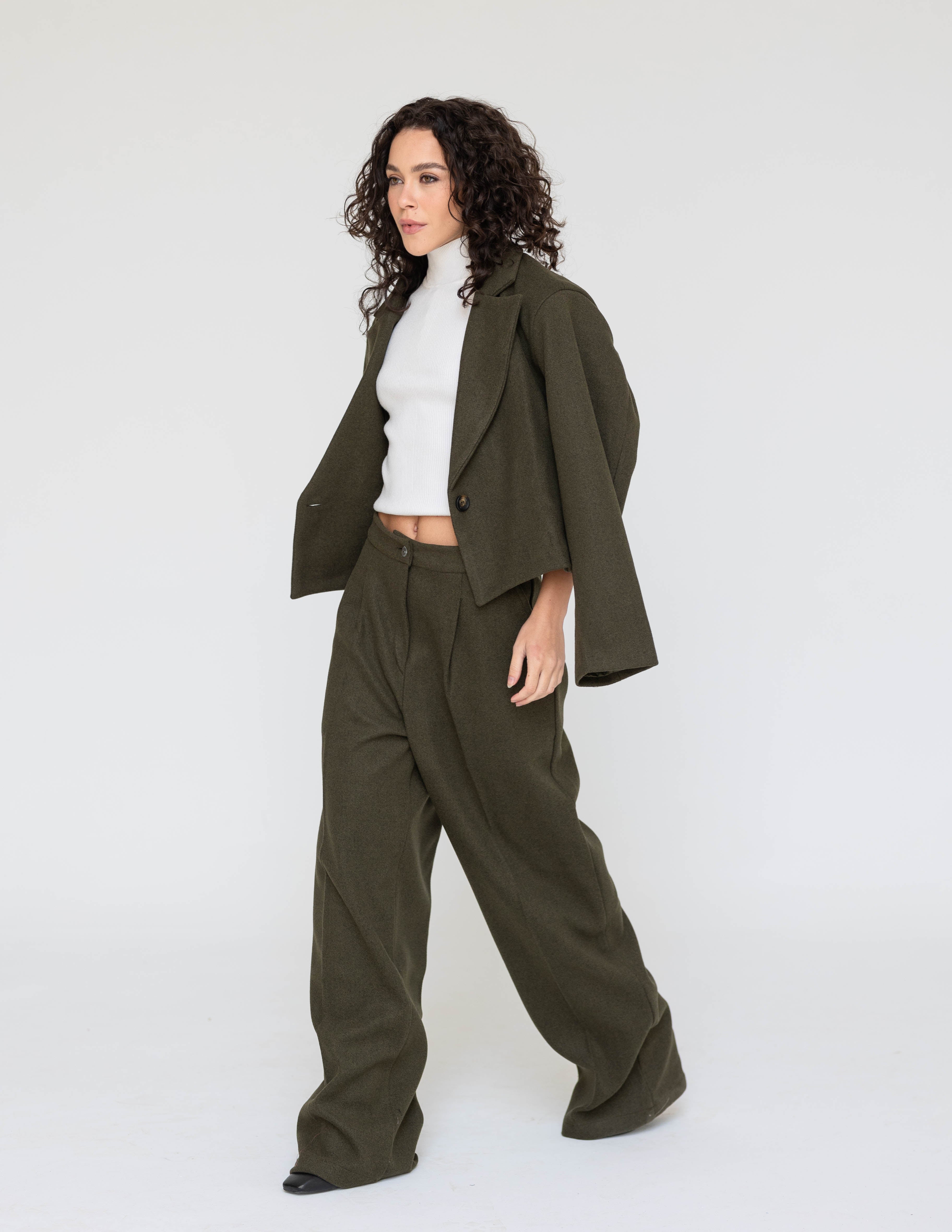 BLAZER ONLY The Modern Essential blazer (Olive)